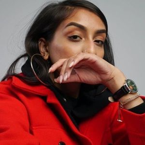 Meet your Posher, Samii